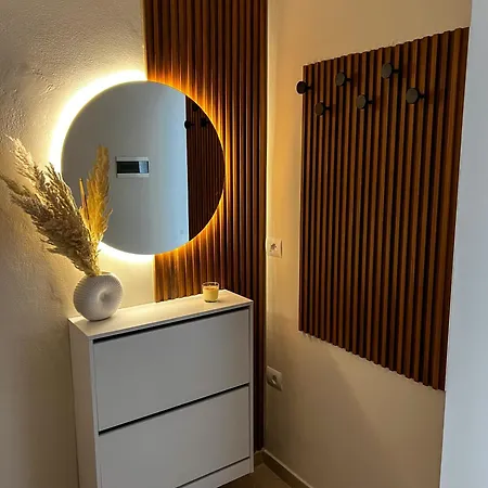 Sunset Charm Retreat With Panorama View * ティラナ