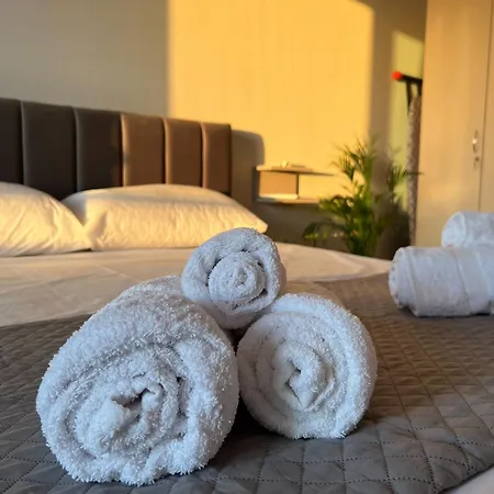 Sunset Charm Retreat With Panorama View *