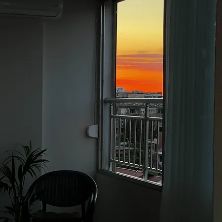 Daire Sunset Charm Retreat With Panorama View