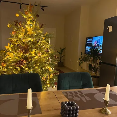 Sunset Charm Retreat With Panorama View شقة تيرانا