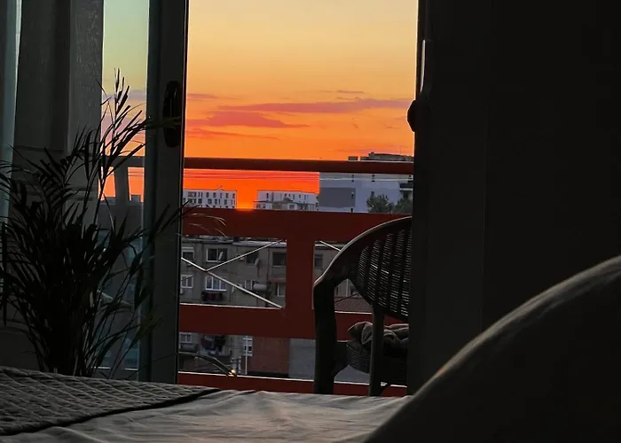 Sunset Charm Retreat With Panorama View * Τίρανα